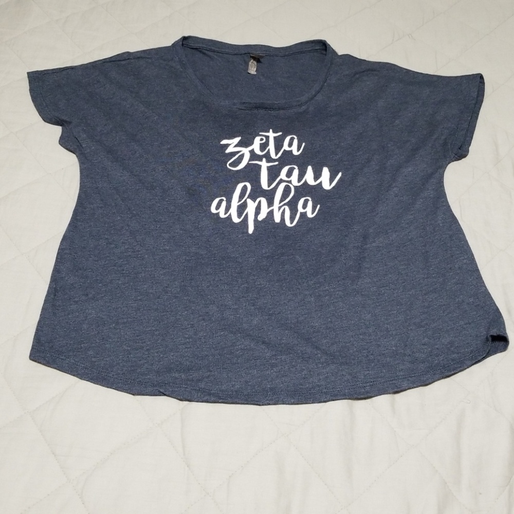 ☀️Zeta Tau Alpha flowy top☀️